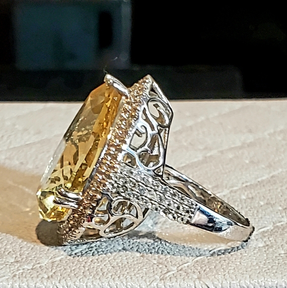 R YOU bold enough for this 21.5ct Citrine SS Ring? - Picture 3 of 4